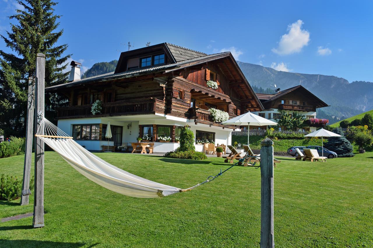 Mountain Chalet Pra Ronch Селва ди Вал Гардена Екстериор снимка